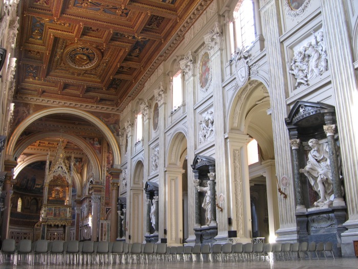 Innenraum des San Giovanni in Laterano