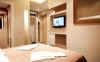 B&B Home 77